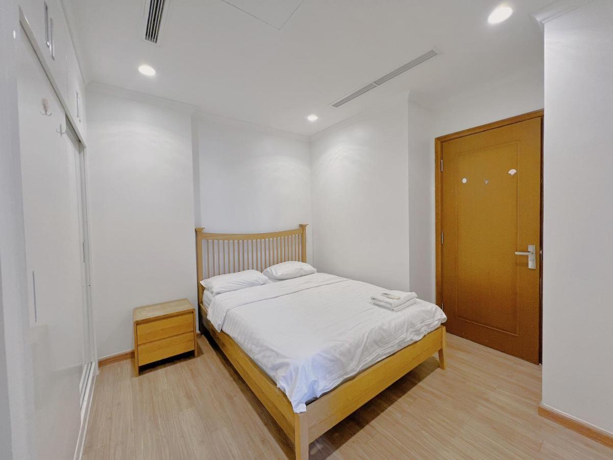 Homes By Christine - Vinhomes Central Park Ho-Chi-Minh-Stadt Exterior foto