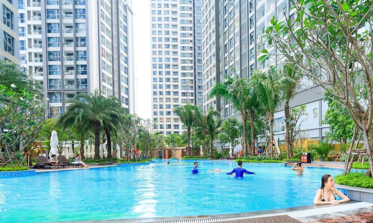 Homes By Christine - Vinhomes Central Park Ho-Chi-Minh-Stadt Exterior foto